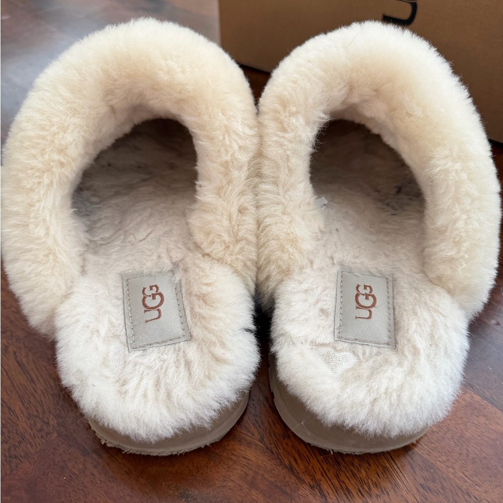UGG Chestnut Disquette Slippers - Picture 7 of 8